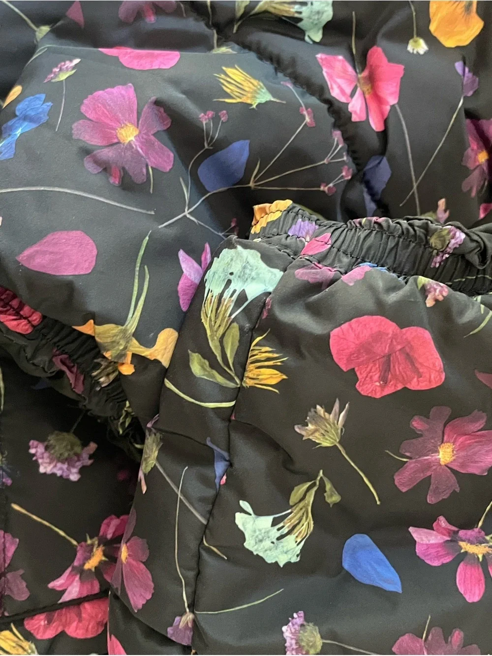VANS Black Multicolor Floral Women's Puffer Jacket Zip Lined Pockets XS